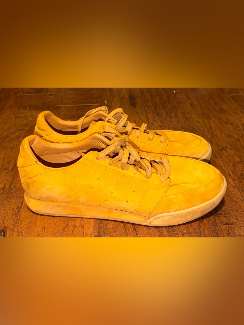 Adidas Classic Muhammad Ali “Ali Ringside”